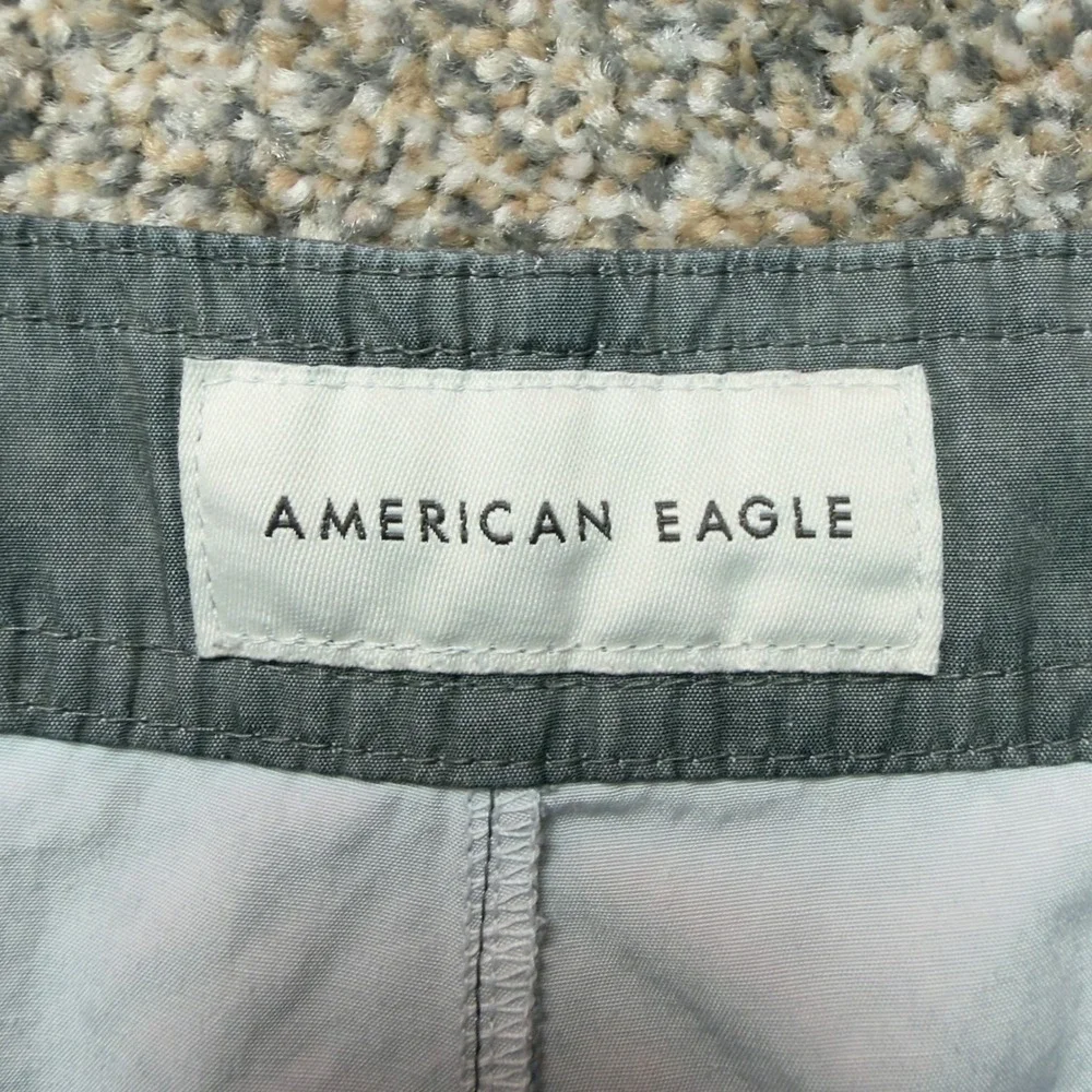 American Eagle Mens Board Shorts Gray‎ Turquoise Peach Striped Swim Trunks L
